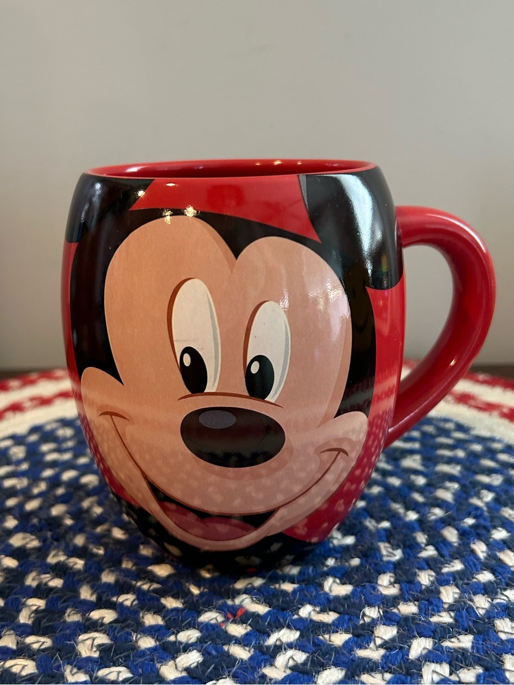 Mickey Mouse Disney Parks Souvenir Coffee Cup “Oh Boy!” Red Mug 20 oz Collector.